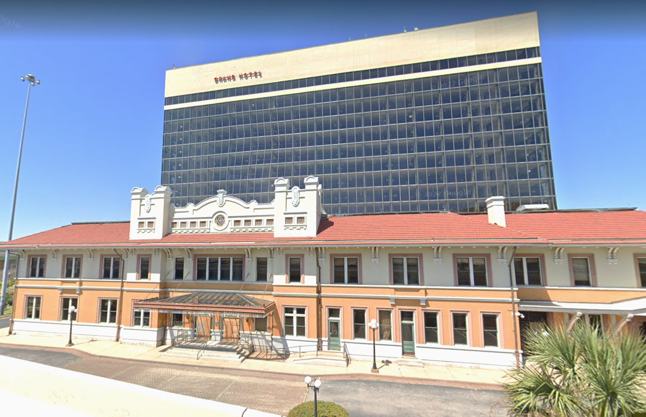 Готель Crowne Plaza Pensacola Grand Екстер'єр фото